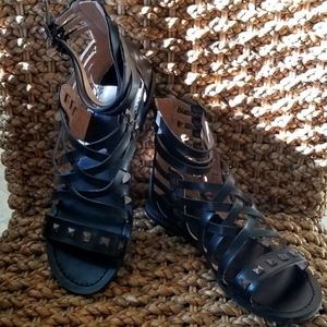 Black gladiator sandal size 10